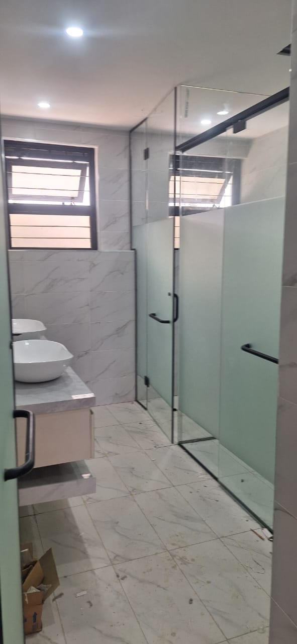 Aluminium Door 20